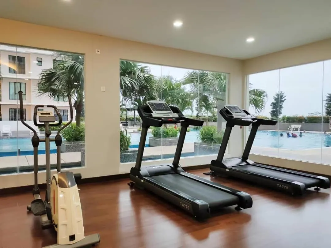 Appartement Beautiful Sunset Beside Paradigm Mall 14 Pax Johor Bahru